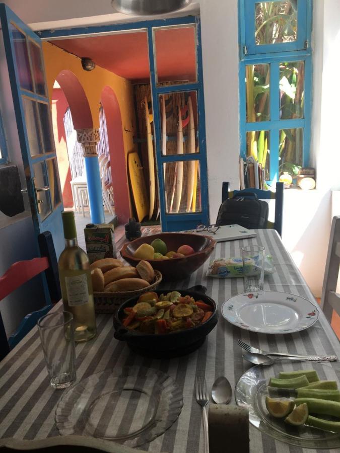 Dar El Pirata Hostel Assilah Extérieur photo