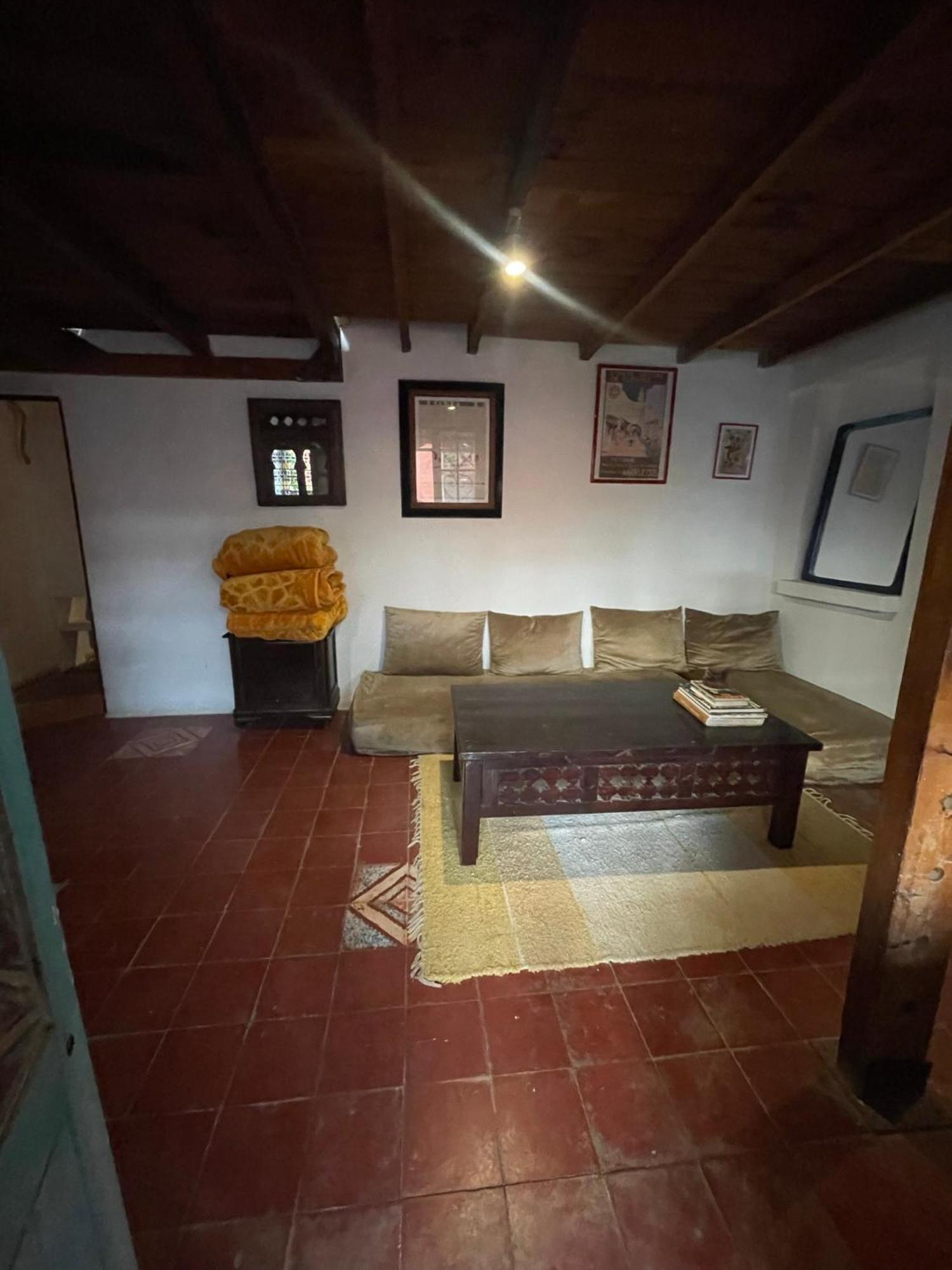 Dar El Pirata Hostel Assilah Extérieur photo